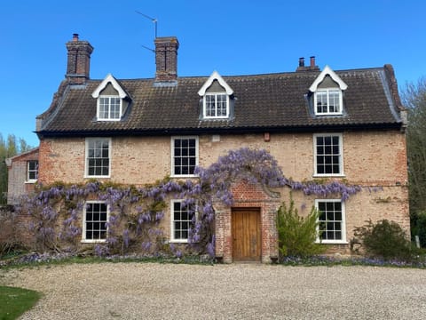 The Old Rectory - River Retreat House in Norwich