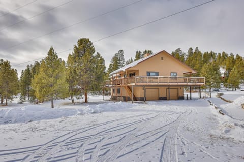 Enjoy Deck and Mtn Views Grand Lake Retreat! House in Rocky Mountain National Park