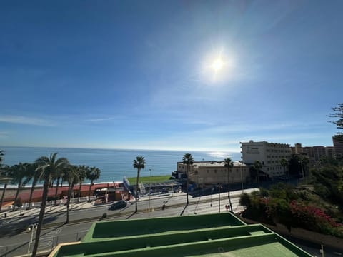 Day, Sea view, Street view