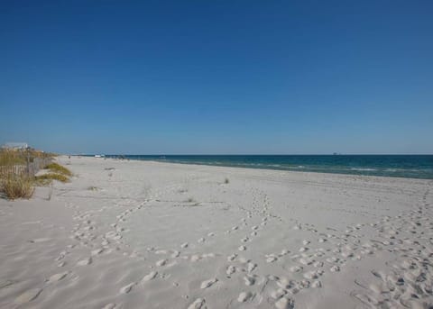 Stay at AOK House in Alabama