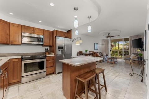 Kitchen or kitchenette, Dining area, pet friendly, stove