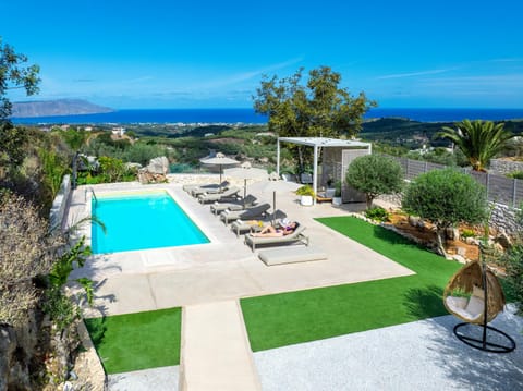 Garden, Mountain view, Sea view, Swimming pool, sunbed