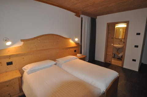 Albergo Alpino Hotel in Province of Brescia
