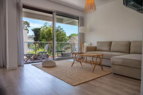 Balcony/Terrace, Living room