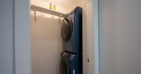 Communal lounge/ TV room, TV and multimedia, Evening entertainment, wardrobe