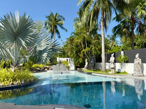 Pool view, Swimming pool