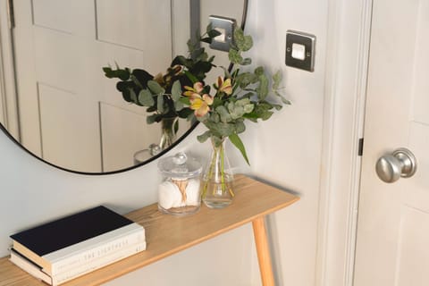 St Catherine's Hospital - Curated Property Apartment in Bath