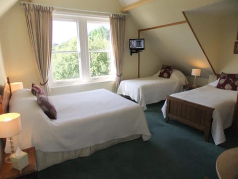 Day, Photo of the whole room