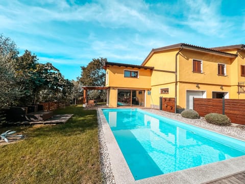 Garden, Garden view, Swimming pool, Swimming pool