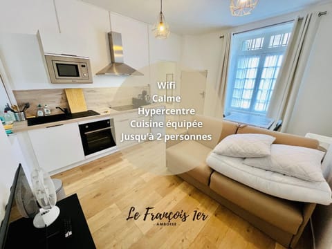 Kitchen or kitchenette, minibar, pet friendly, stove, toaster