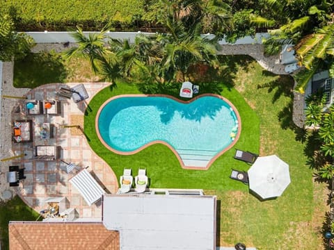 Cozy home at Lighthouse Point with Pool 1 House in Lighthouse Point