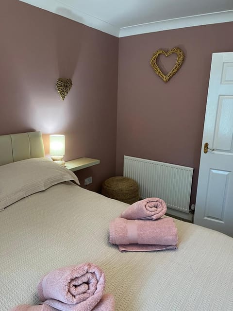 Honey Cottage House in Tenby