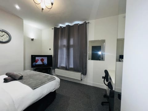 Large 'n' Bright Room Vacation rental in Middlesbrough