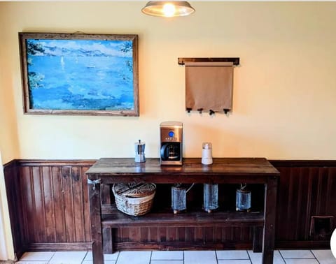 Coffee/tea facilities