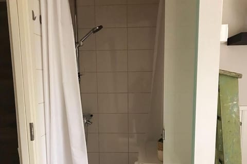 Viehättävä yksiö merellisessä Kotkassa. Apartment in Finland