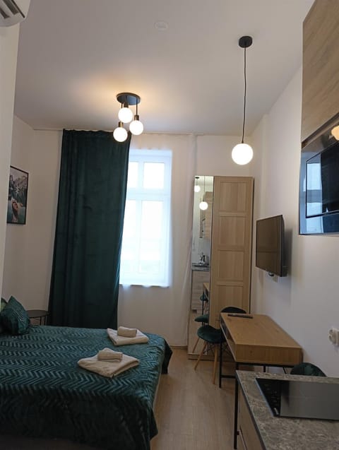Photo of the whole room, hair dresser
