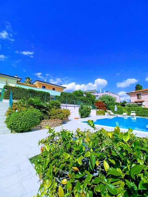 Garden view, Pool view