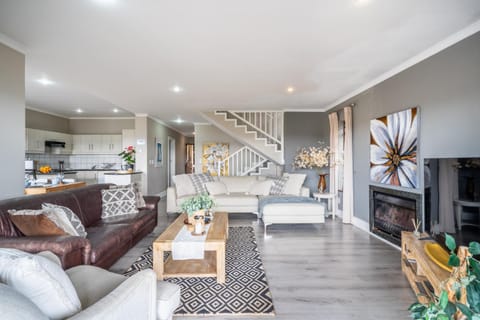 Pezula Family Holiday - No Loadshedding House in Knysna