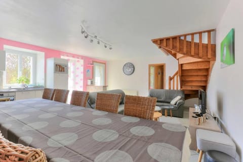 Grand Gite familiale le Clairaiy 1 House in Brittany