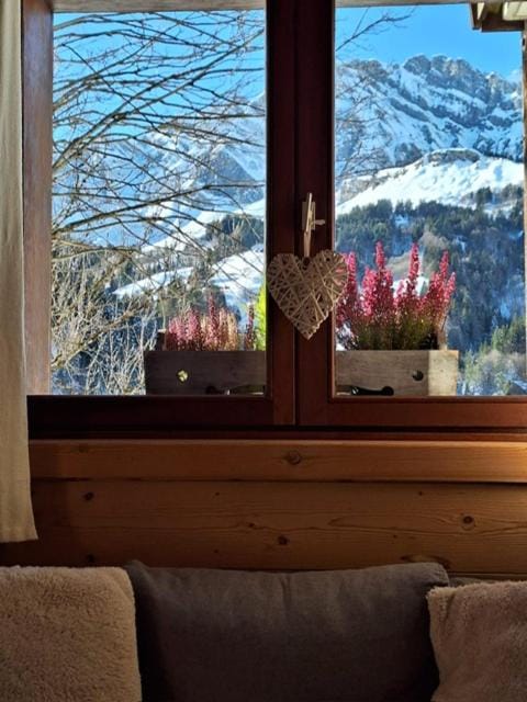 La Coufa, spacieux Duplex en chalet, terrasse, jardin, vues montagnes Apartment in La Clusaz