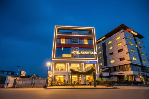 Property building, Facade/entrance