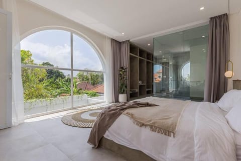 Bed, View (from property/room), Bedroom