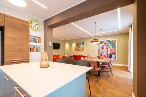 Living room, kitchen