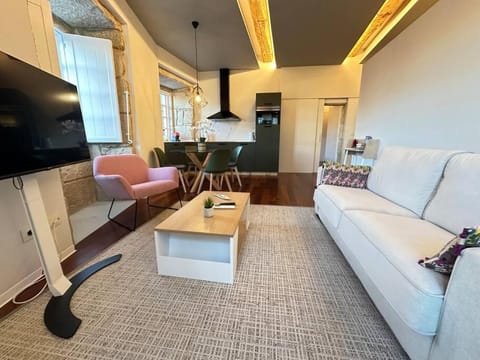 Casa del Tratado 1 by YBH Apartment in Vigo