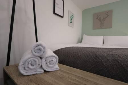 The Snug- Studio in Portishead with Parking Apartment in Portishead