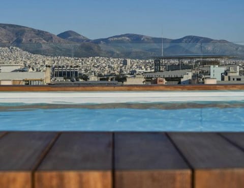 CW Athens Riviera Suite Apartment in Kallithea