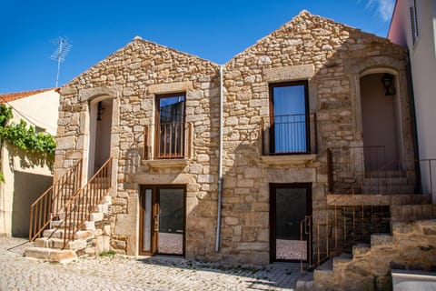 Property building, Facade/entrance, Off site