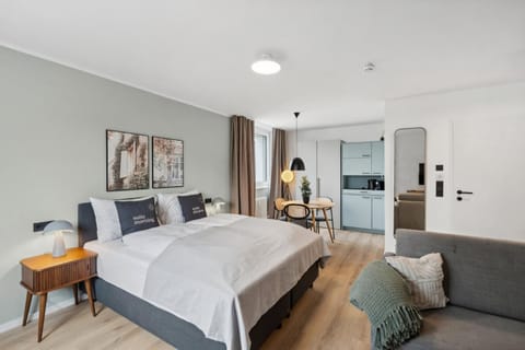 Bed, Seating area, Bedroom