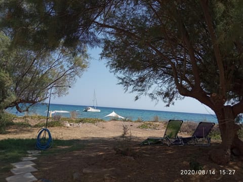 Sea melodies apartment 1 House in Messenia