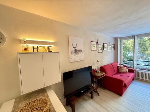 Natural landscape, Living room