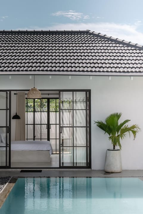 Bed, Bedroom, Pool view, Swimming pool