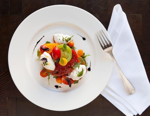 Food and drinks, Food