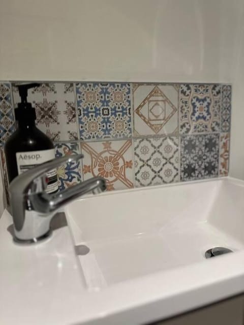 The Hideaway: Farnsfield (5 mins from Southwell) Apartment in Newark and Sherwood District