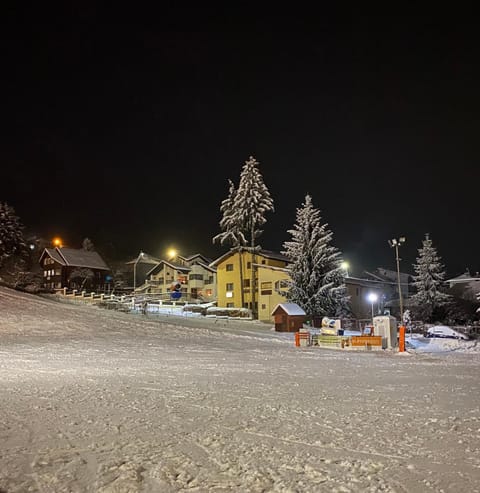 Property building, Night, Winter, Skiing, Skiing, View (from property/room)
