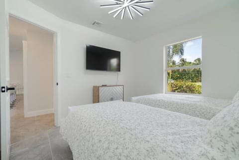 The Retreat #8231 House in Palm Beach Gardens