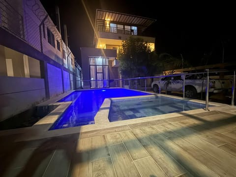 Swimming pool