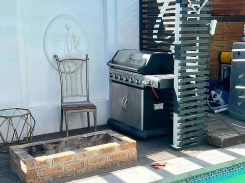 Apartment on 32 Apartment in Cape Town