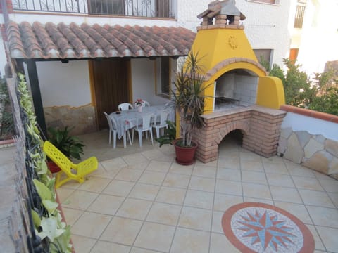 BBQ facilities, Balcony/Terrace