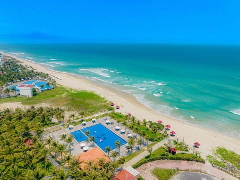 Nearby landmark, Bird's eye view, Beach