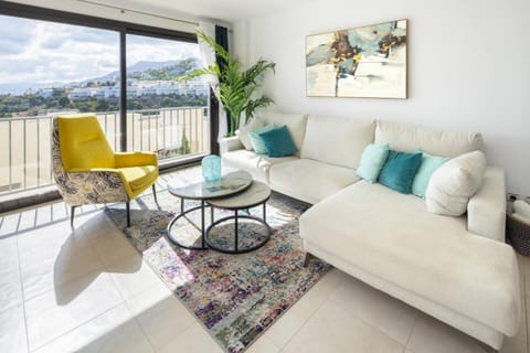 View (from property/room), Living room, Seating area