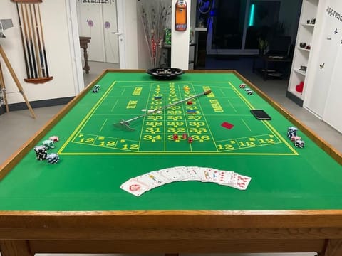 Billiard, Billiard, Game Room