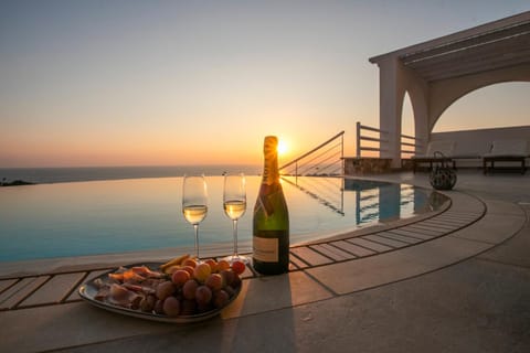 View (from property/room), Balcony/Terrace, Pool view, Sea view, Swimming pool, Sunset