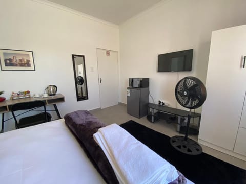No 1 Guest house Vacation rental in Cape Town