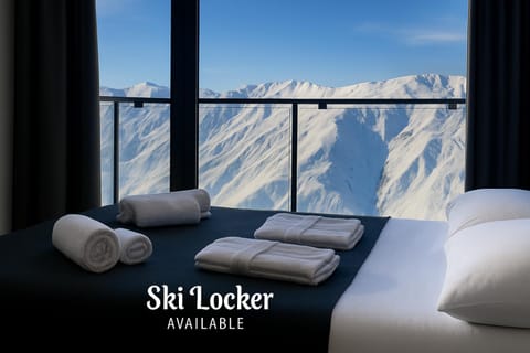 Bed, Natural landscape, Photo of the whole room, Text overlay, Mountain view, towels