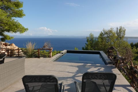 Balcony/Terrace, Pool view, Sea view, Swimming pool, Swimming pool