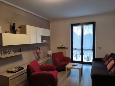 Letizia Lake House - Lovere Apartment in Lovere